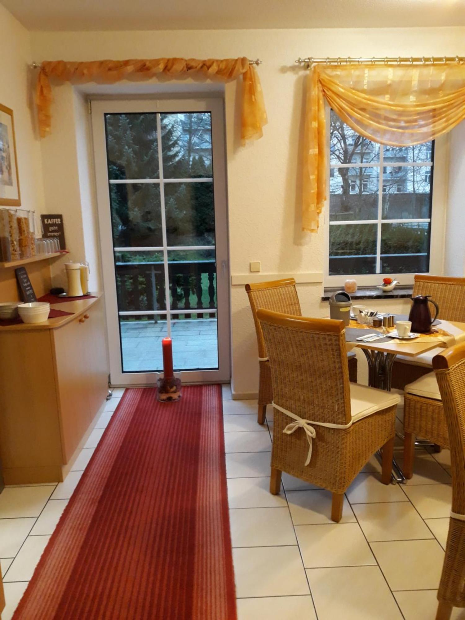 Pension Tiffany Chemnitz Extérieur photo