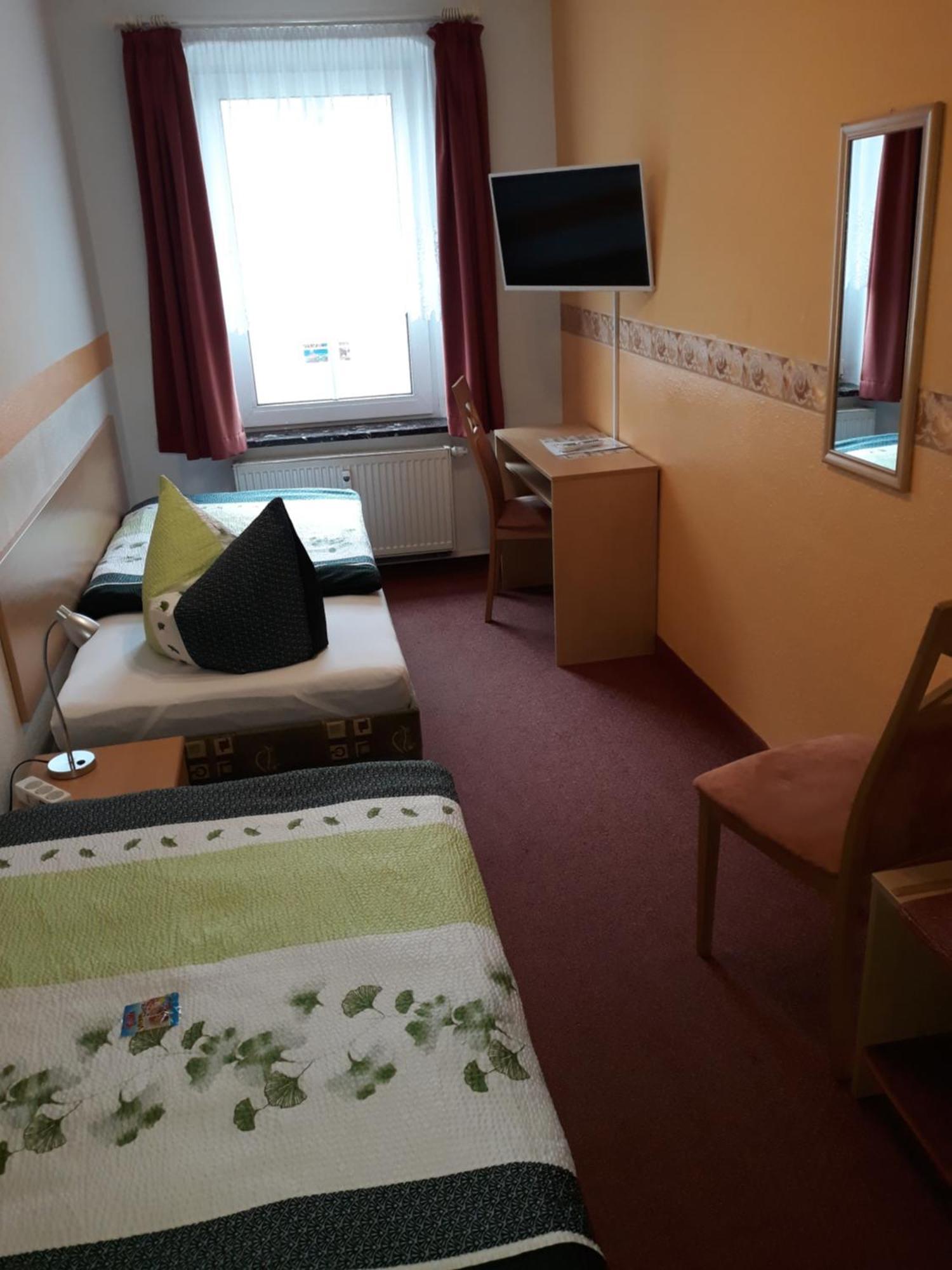 Pension Tiffany Chemnitz Extérieur photo